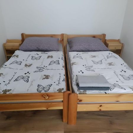Komfortne Byvanie S Garazou - Parkovanim Žilina Eksteriør billede