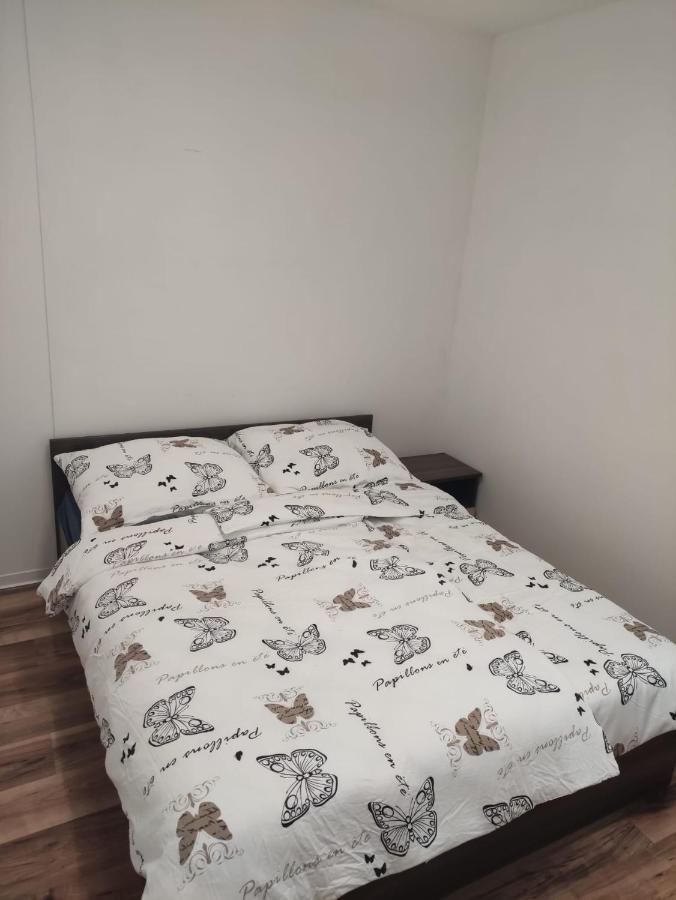 Komfortne Byvanie S Garazou - Parkovanim Žilina Eksteriør billede